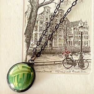 GREEN glass-enamel and silver-wrapped necklace